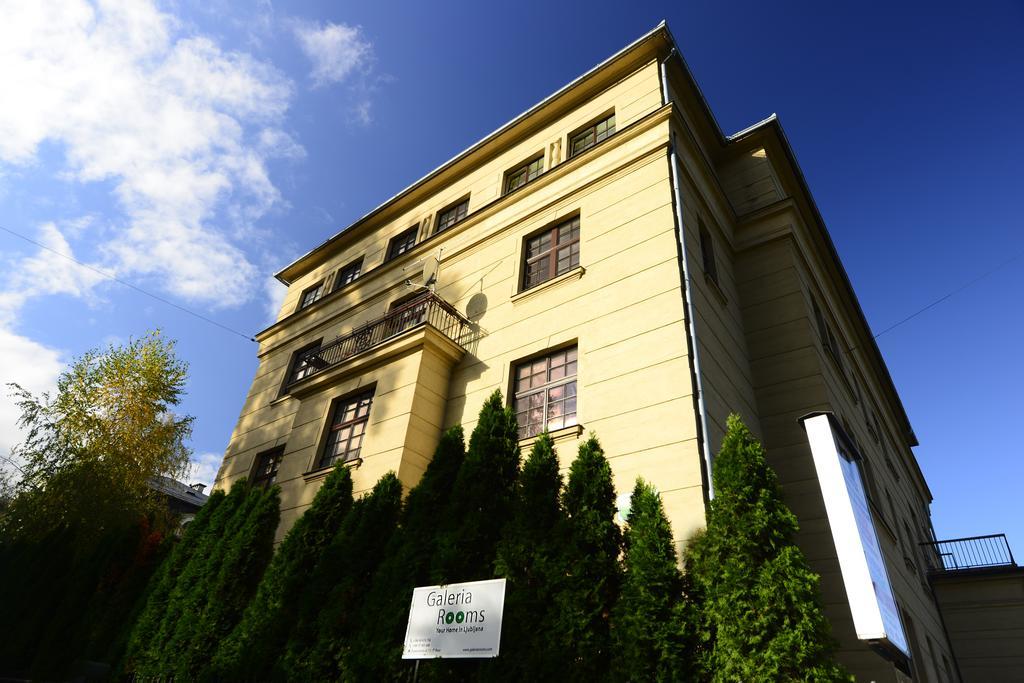 Galeria Hiša za goste